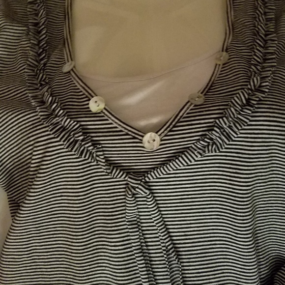 🌞Conrad C top - Picture 2 of 2